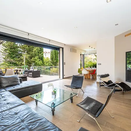 Luxury 6 Bedrooms Swimming Pool Croisette Cannes